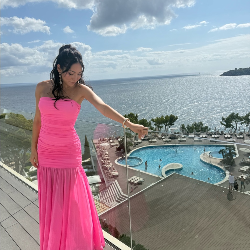 Retrofete Vibrant Pink Strapless Dress